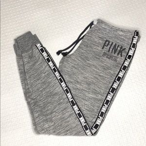 PINK - joggers